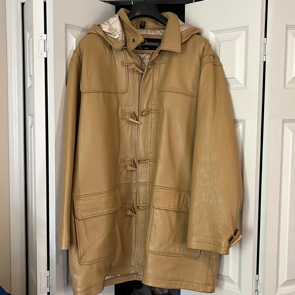 Genuine Davoucci Leather Coat!!